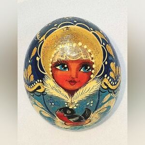 Vintage Russian wood egg.